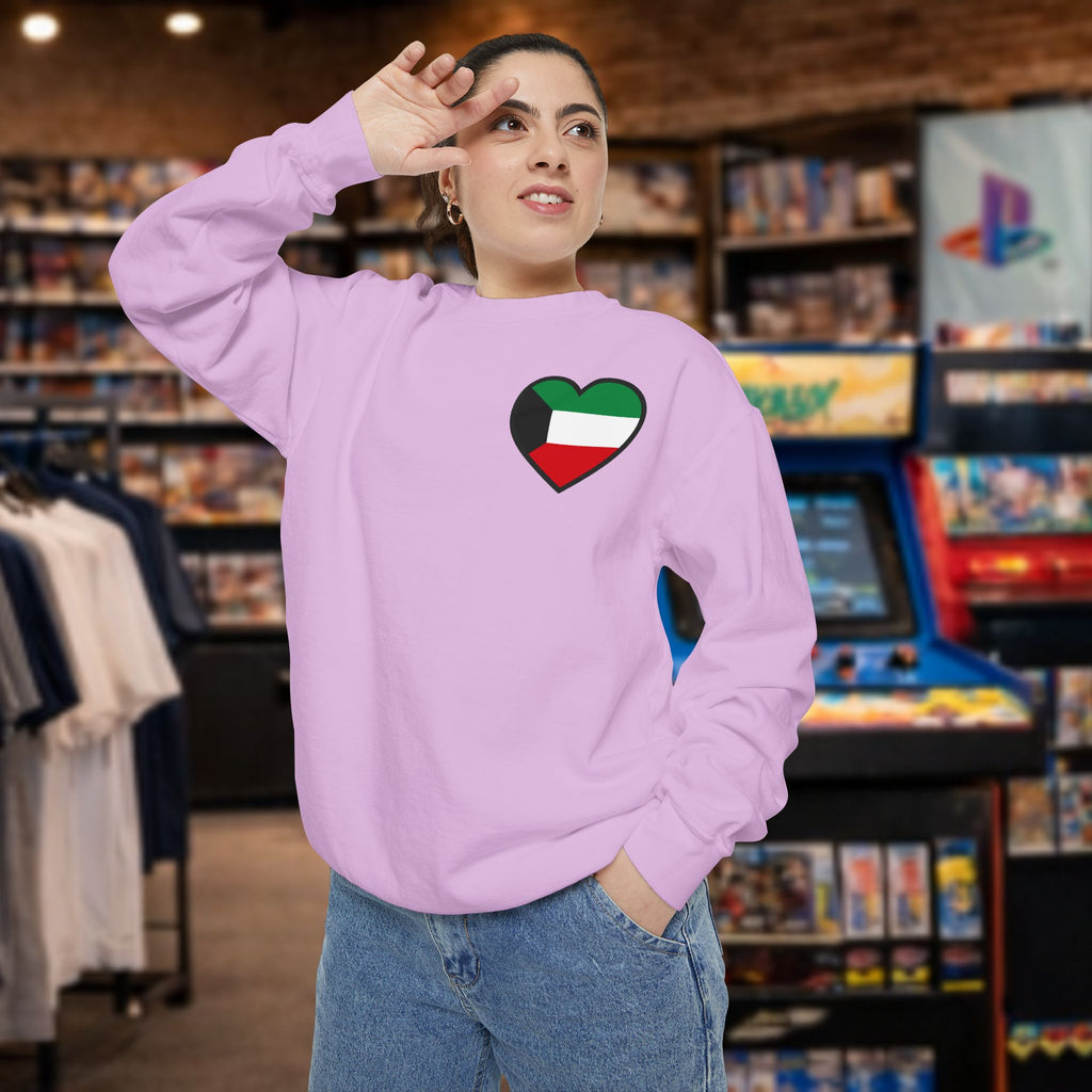 Kuwait heart shaped flag printed sweatshirt