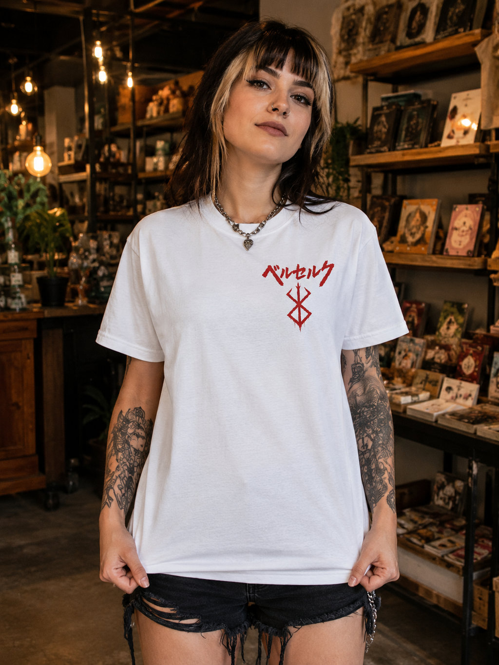 Berserk Logo and text in Japanese - T-shirt