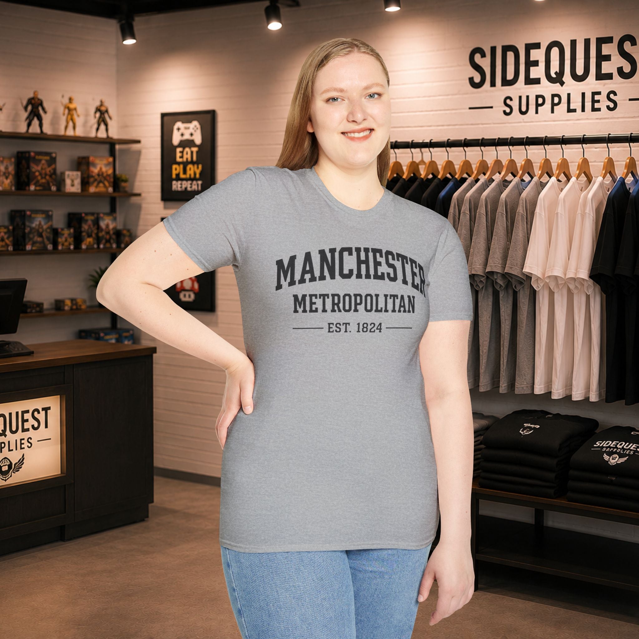 Manchester Metropolitan University MMU | United kingdom| student| T-Shirt| casual tee