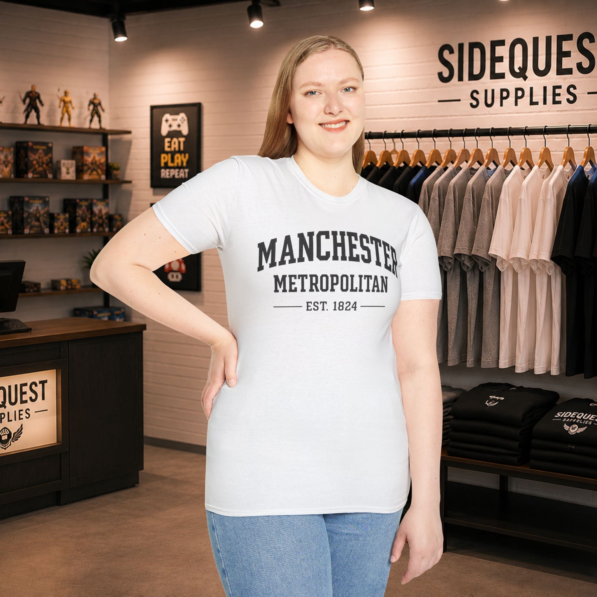 Manchester Metropolitan University MMU | United kingdom| student| T-Shirt| casual tee