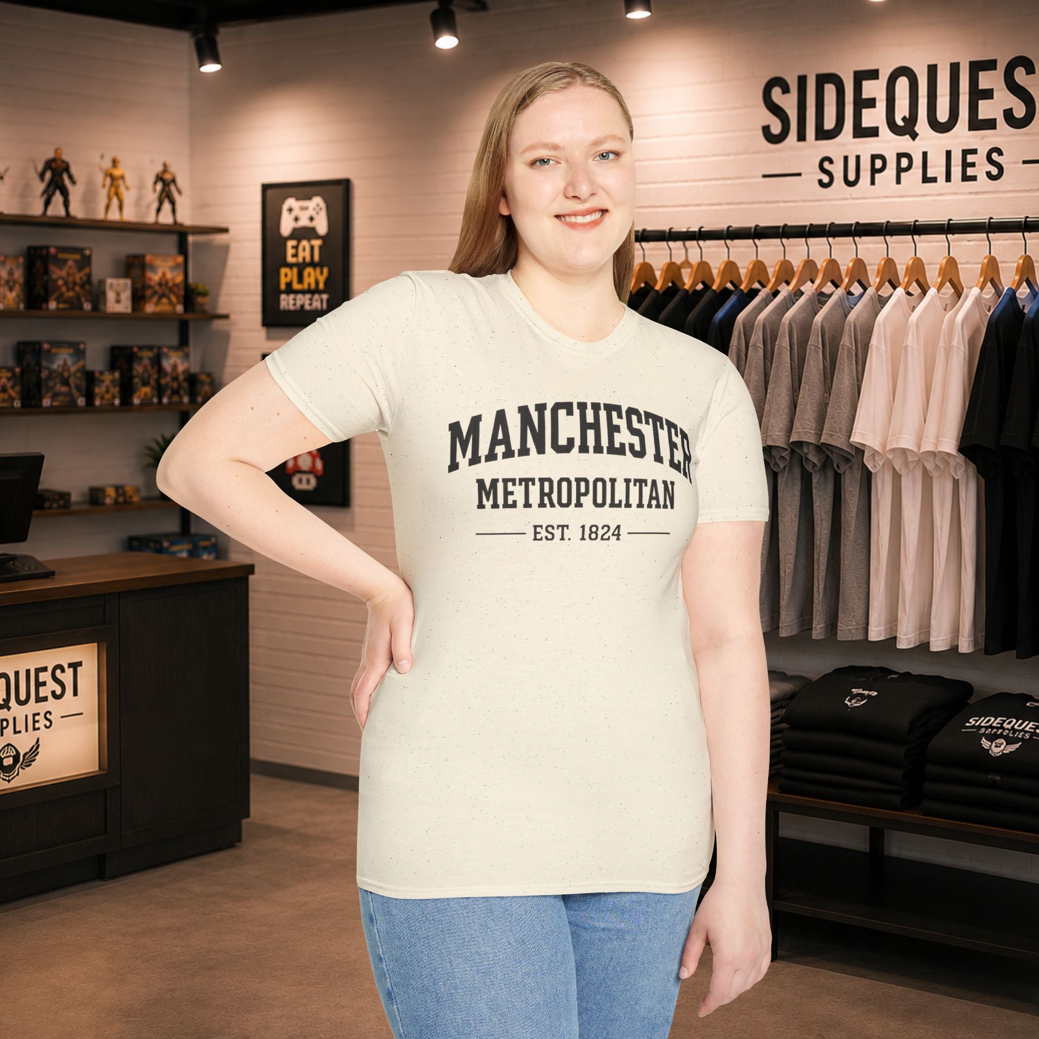 Manchester Metropolitan University MMU | United kingdom| student| T-Shirt| casual tee