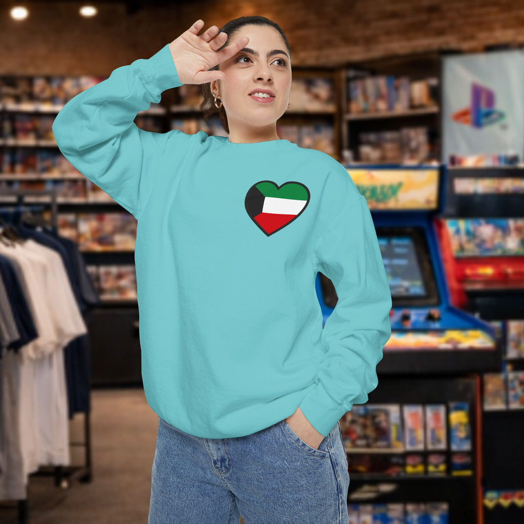 Kuwait heart shaped flag printed sweatshirt